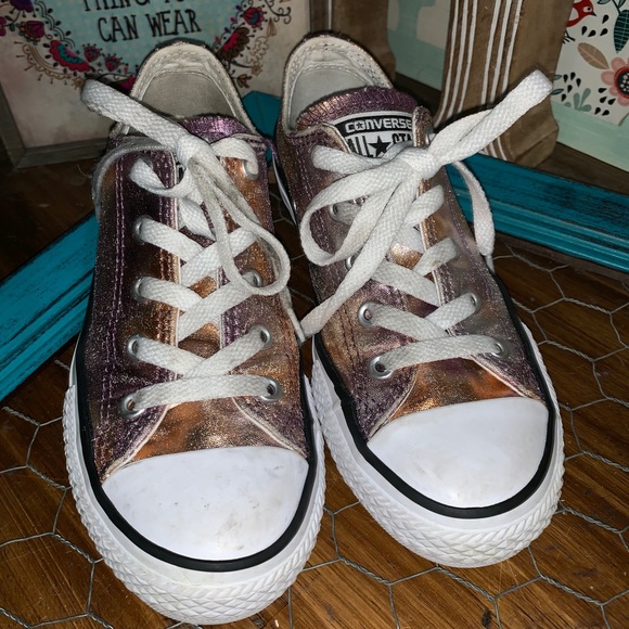 gold converse for girls